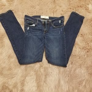 Womens Abercrombie and Fitch skinny jeans